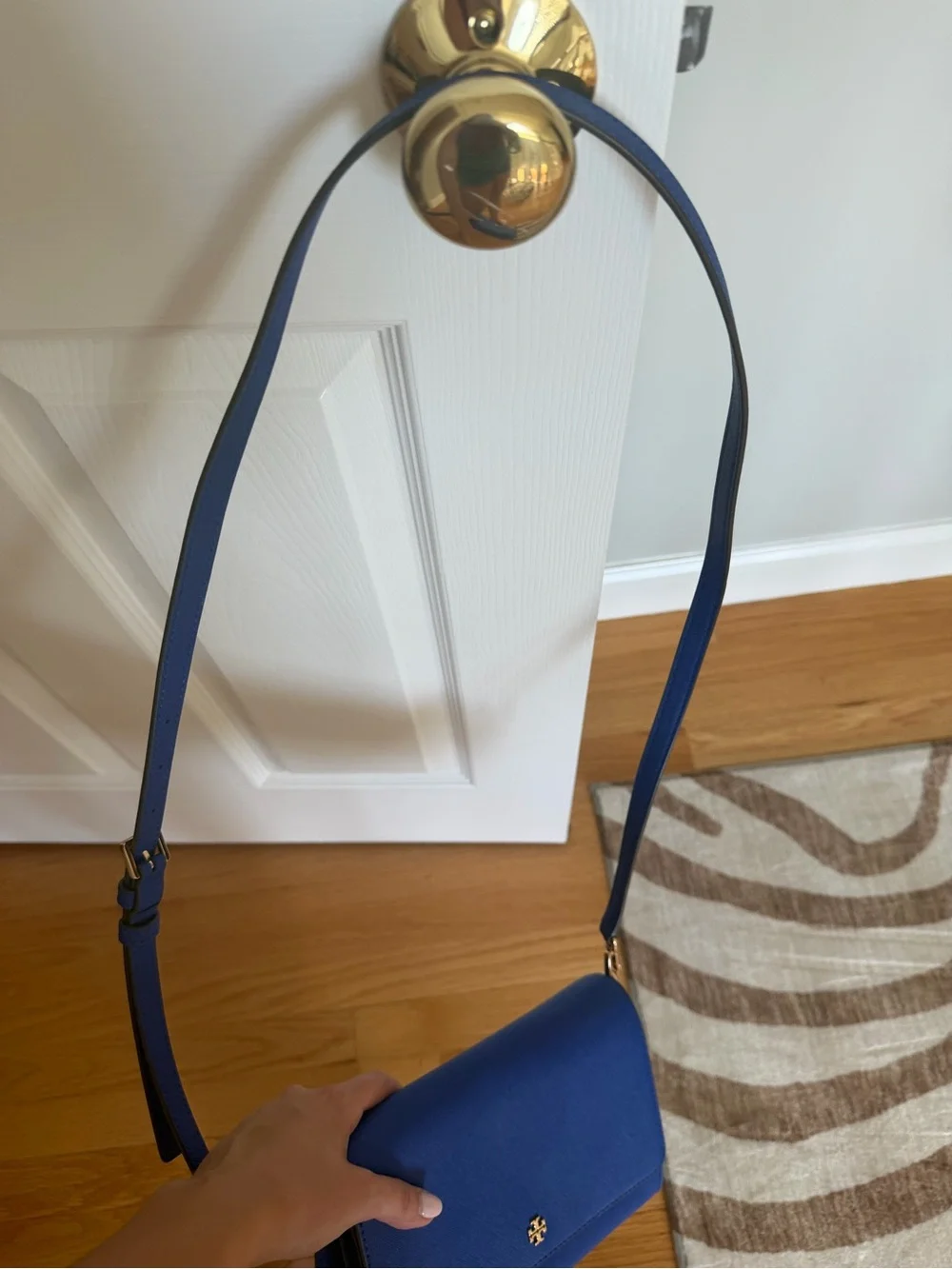 Tory Burch Emerson Saffiano Leather Convertible Crossbody Bag – Royal Blue